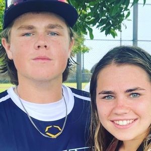 Meet your Posher, Chrissy